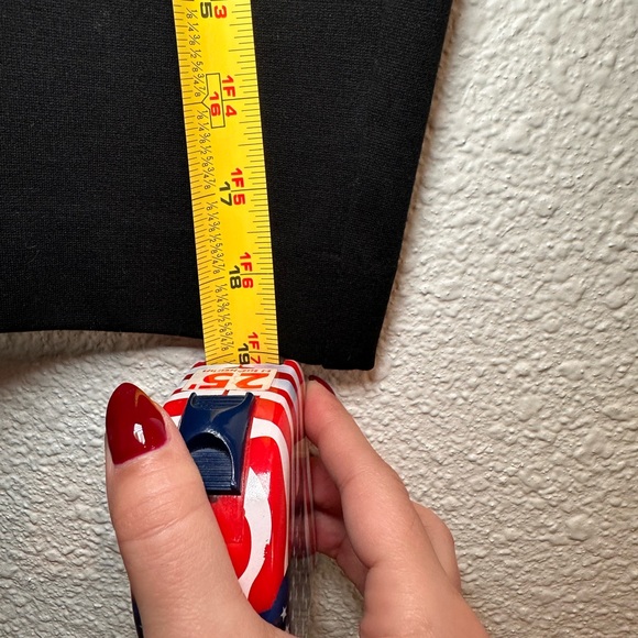 Diane Von Furstenberg Elegant Black Pencil Skirt - Picture 5 of 5